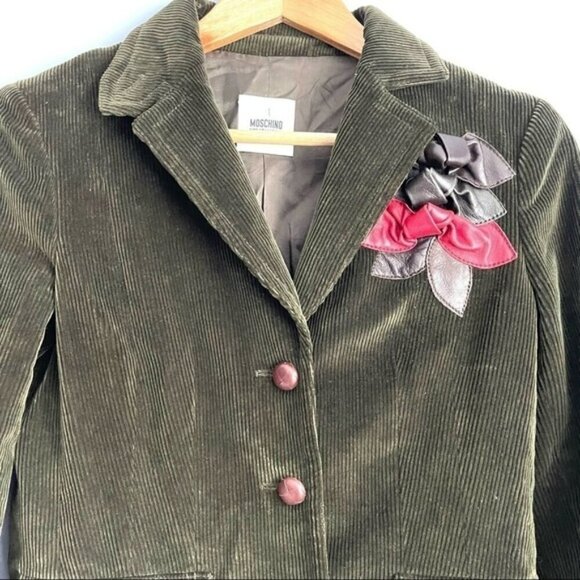 Moschino Cheap and Chic Olive Green Corduroy with Leather Bow Accent Blazer US 8 - Picture 4 of 9